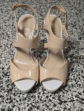 GUESS Beige Patent Open-Toe Slingback Heels